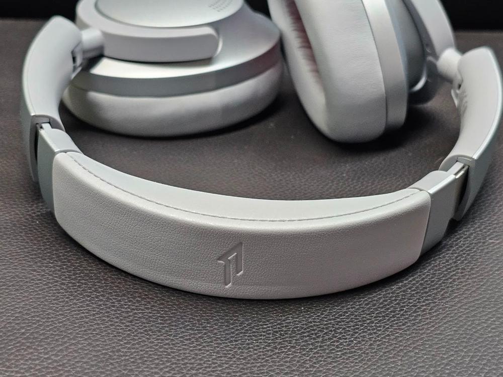 1MORE SonoFlow  Wireless Active Noise Cancelling Headphones - Customer Photo From Vladimir Rommel