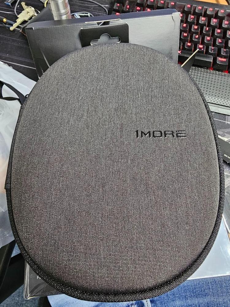 1MORE SonoFlow  Wireless Active Noise Cancelling Headphones - Customer Photo From Vladimir Rommel