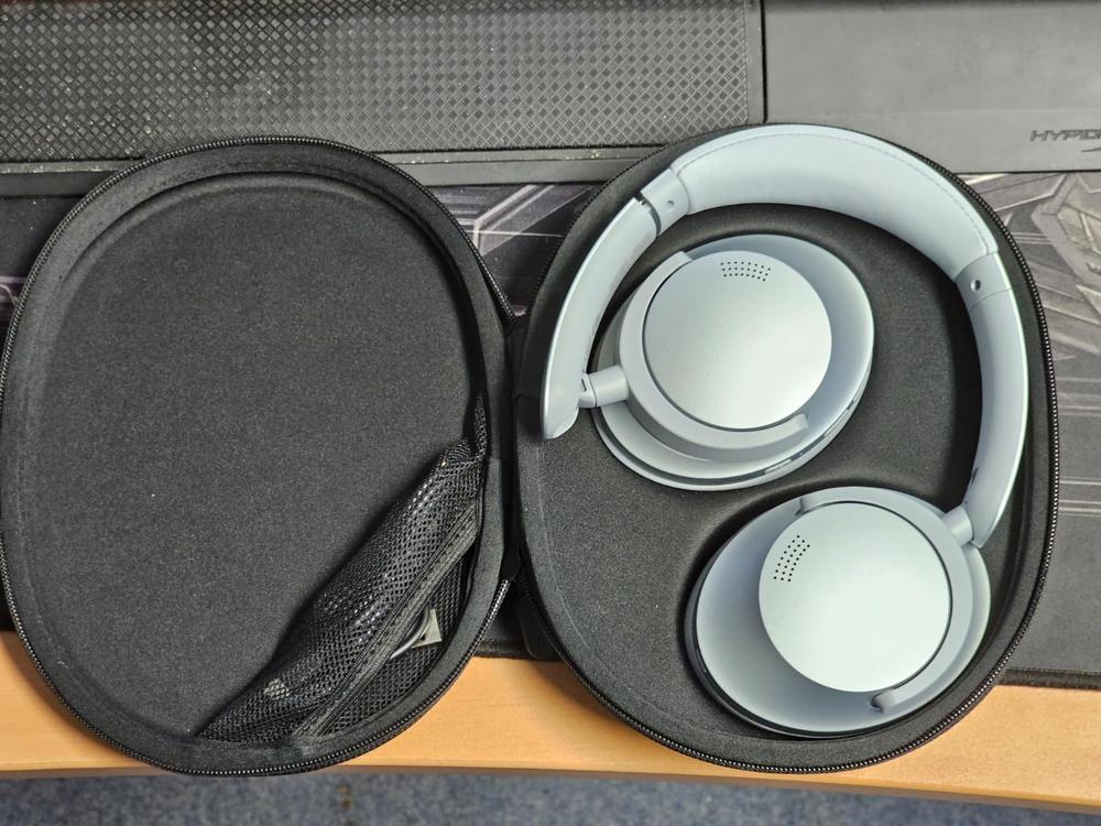 1MORE SonoFlow  Wireless Active Noise Cancelling Headphones - Customer Photo From Vladimir Rommel